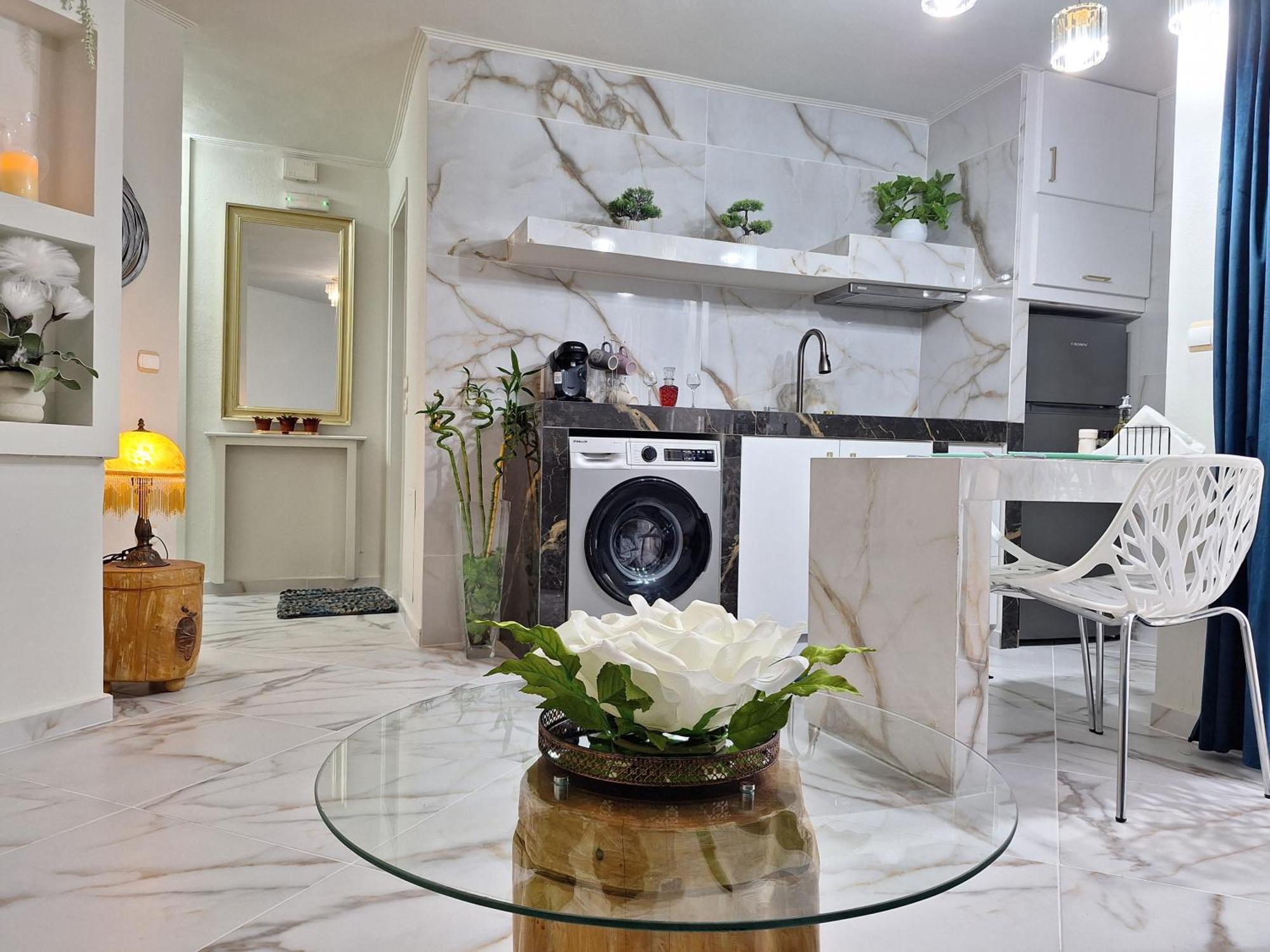 Modern Quiet Apartment In The Center Of Rhodes Rhodes City Exterior photo